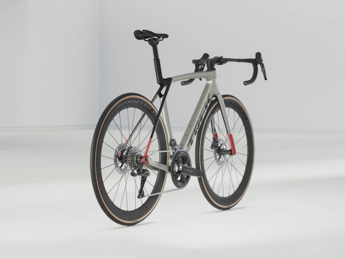 Trek Madone SL 7 Gen 8 vel. ML Matte Lunar Silver